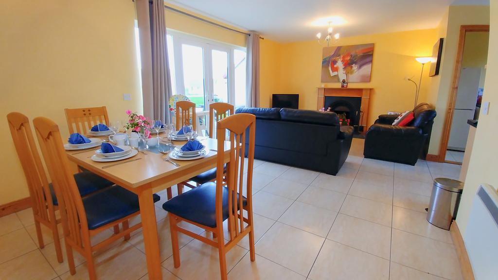 Banna Beach Holiday Homes Ard Fhearta Экстерьер фото